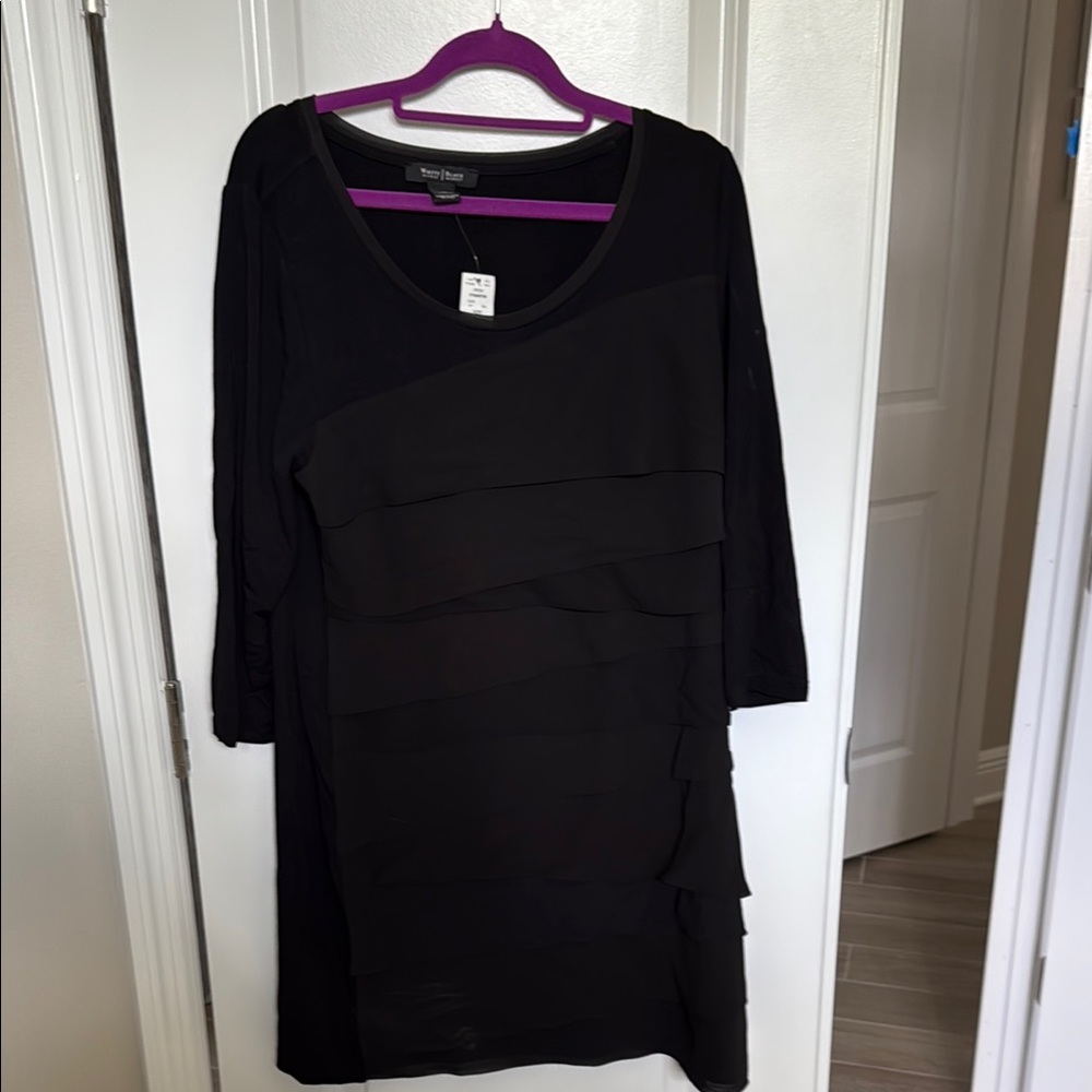 White House Black Market NWT sz L Black Layered gorgeous Dress